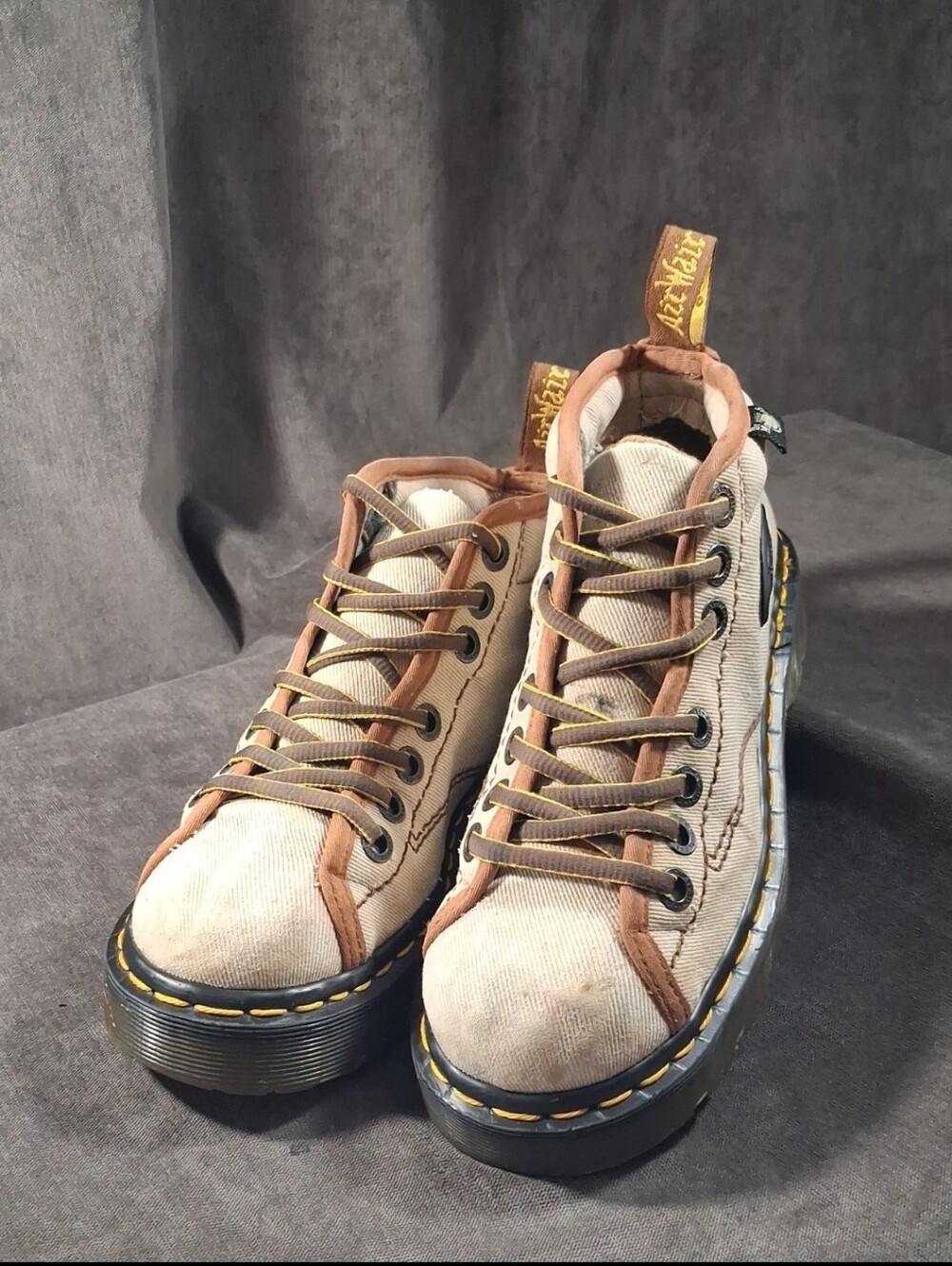 Vintage Rare Dr. Martens Tan Canvas 7 Hole Ankle Boots Made In England FAIR US 5